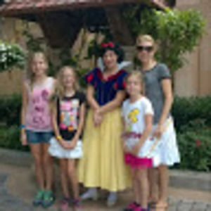 Meet your Posher, Melissa